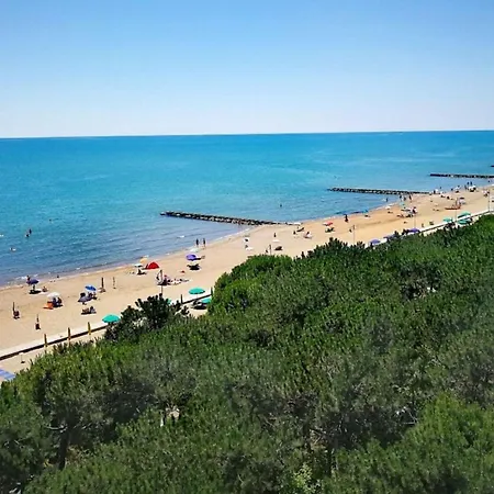 Comfortable Flat With Shared Pool Porto Santa Margherita di Caorle