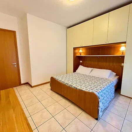 Comfortable Flat With Shared Pool Apartmán Porto Santa Margherita di Caorle