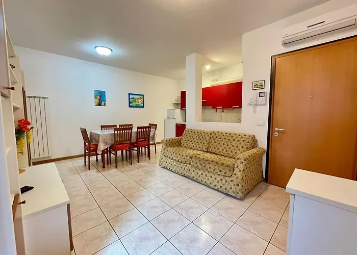 Comfortable Flat With Shared Pool Apartamento Porto Santa Margherita di Caorle